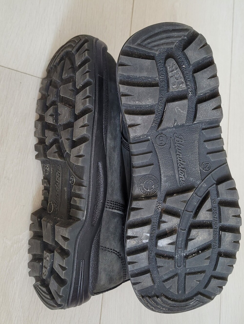 Blundstones Safety Boots Protective Footwear Oil And Acid Resistant Rustic Black - Picture 4 of 9